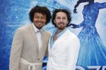 Scheveningen 9 juni 2024
Premiere Frozen in het Afas circustheater. Elindo Avastia (l) en Diego
GonzÃ¡lez-Clark