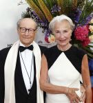Amsterdam 28 juni 2024
Premiere Nationaal Ballet in de stopera. Fons v westerlo samen met zijn vrouw