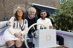 Naarden 19 juni 2024
Presentatie stormer sloep ism Monique des Bouvrie bij het Arsenaal. Bob Wisse en Jan des Bouvrie jr  zijn al hun hele leven vrienden . Frank Wisse met Bob Wisse en Lotte Wisse