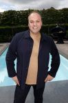 Fijnaart  31 mei 2024
BBQ bij fam Bauer in de tuin . Frans Bauer maakt samen met Lee Towers bekend dat hij dit jaar twee keer in Ahoy op graat treden. Aanwezig Frans Bauer Mariska Bauer Christiaan Bauer ( met vriendin Kim) Frans Bauer jr Jan Bauer en Lucas Bauer .