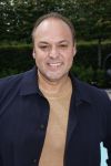 Fijnaart  31 mei 2024
BBQ bij fam Bauer in de tuin . Frans Bauer maakt samen met Lee Towers bekend dat hij dit jaar twee keer in Ahoy op graat treden. Aanwezig Frans Bauer Mariska Bauer Christiaan Bauer ( met vriendin Kim) Frans Bauer jr Jan Bauer en Lucas Bauer .