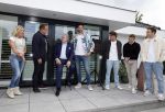 Fijnaart 31 mei  2024
BBQ bij fam Bauer in de tuin . Frans Bauer maakt samen met Lee Towers bekend dat hij dit jaar twee keer in Ahoy op graat treden. Aanwezig Frans Bauer Mariska Bauer Christiaan Bauer ( met vriendin Kim) Frans Bauer jr Jan Bauer en Lucas Bauer .