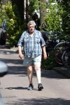 Amsterdam 29 juni 2024
Hans v d Togt laat zijn hond uit en zit lekker op een bankje aan de Amstel .