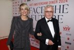 Amsterdam 8 juni 2024
Het Amsterdam diner in AFAS live . Vele Bekende mensen en zakenmensen kwamen naar het gala waar geld opgehaald wordt voor het aids fonds. Harry Mens en Marianne Timmer