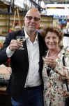 Amsterdam 4 juni 2024
Boekpresentatie Debbie de Jong van B&B Vol liefde . Haye v d Heyden met vrouw