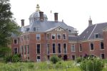 Den Haag 7 juni 2024
Fotouurte met de koninklijke familie op Huis ten Bosch .
Aanwezig Koning Willem Alexander Koningin Maxima Prinses Amalia Prinses Alexia Prinses Ariane en hun hondje Rambo.