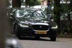 Amsterdam 3 juni 2024
Ivo Niehe winkelend in Amsterdam zuid. Hij koopt bij een boekhandel oa het boek van de mooiste Avonturen van Prins Bernhard
