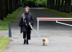 Rotterdam 14 juni 2024 
Begrafenis en besloten kring van Jan v Galen de vader van Rachel Hazes op begraafplaats Hofwijk in de witte kapel. Aanwezig beste vrienden Jaqueline Laats Jeanine Heruer Joop Kruis Ricardo Klaverdijk en Loes v Katwijk