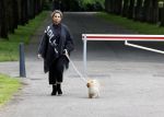 Rotterdam 14 juni 2024 
Begrafenis en besloten kring van Jan v Galen de vader van Rachel Hazes op begraafplaats Hofwijk in de witte kapel. Aanwezig beste vrienden Jaqueline Laats Jeanine Heruer Joop Kruis Ricardo Klaverdijk en Loes v Katwijk