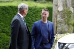 Rotterdam 14 juni 2024 
Begrafenis en besloten kring van Jan v Galen de vader van Rachel Hazes op begraafplaats Hofwijk in de witte kapel. Aanwezig beste vrienden Jaqueline Laats Jeanine Heruer Joop Kruis Ricardo Klaverdijk en Loes v Katwijk