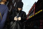 Amsterdam 3 juni 2024
Joost Klein komt incognito en onherkenbaar naar de Buma awards in het concertgebouw in Amsterdam .