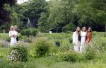 Den Haag 7 juni 2024
Fotouurte met de koninklijke familie op Huis ten Bosch .
Aanwezig Koning Willem Alexander Koningin Maxima Prinses Amalia Prinses Alexia Prinses Ariane en hun hondje Rambo.