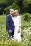 Den Haag 7 juni 2024
Fotouurte met de koninklijke familie op Huis ten Bosch .
Aanwezig Koning Willem Alexander Koningin Maxima Prinses Amalia Prinses Alexia Prinses Ariane en hun hondje Rambo.