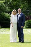 Den Haag 7 juni 2024
Fotouurte met de koninklijke familie op Huis ten Bosch .
Aanwezig Koning Willem Alexander Koningin Maxima Prinses Amalia Prinses Alexia Prinses Ariane en hun hondje Rambo.
