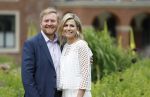 Den Haag 7 juni 2024
Fotouurte met de koninklijke familie op Huis ten Bosch .
Aanwezig Koning Willem Alexander Koningin Maxima Prinses Amalia Prinses Alexia Prinses Ariane en hun hondje Rambo.