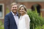 Den Haag 7 juni 2024
Fotouurte met de koninklijke familie op Huis ten Bosch .
Aanwezig Koning Willem Alexander Koningin Maxima Prinses Amalia Prinses Alexia Prinses Ariane en hun hondje Rambo.