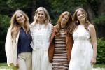 Den Haag 7 juni 2024
Fotouurte met de koninklijke familie op Huis ten Bosch .
Aanwezig Koning Willem Alexander Koningin Maxima Prinses Amalia Prinses Alexia Prinses Ariane en hun hondje Rambo.