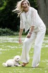 Den Haag 7 juni 2024
Fotouurte met de koninklijke familie op Huis ten Bosch .
Aanwezig Koning Willem Alexander Koningin Maxima Prinses Amalia Prinses Alexia Prinses Ariane en hun hondje Rambo.