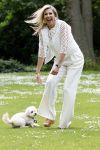 Den Haag 7 juni 2024
Fotouurte met de koninklijke familie op Huis ten Bosch .
Aanwezig Koning Willem Alexander Koningin Maxima Prinses Amalia Prinses Alexia Prinses Ariane en hun hondje Rambo.