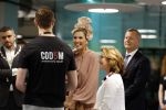 Amsterdam 29 mei 2024
Koningin Maxima bezoekt Codam College dat 5 jaar bestaat . Corinne Goddijn begeleidt haar . Ook prins Constantijn is aanwezig.