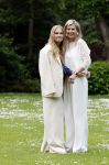 Den Haag 7 juni 2024
Fotouurte met de koninklijke familie op Huis ten Bosch .
Aanwezig Koning Willem Alexander Koningin Maxima Prinses Amalia Prinses Alexia Prinses Ariane en hun hondje Rambo.