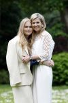 Den Haag 7 juni 2024
Fotouurte met de koninklijke familie op Huis ten Bosch .
Aanwezig Koning Willem Alexander Koningin Maxima Prinses Amalia Prinses Alexia Prinses Ariane en hun hondje Rambo.