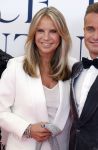 Amsterdam 8 juni 2024
Het Amsterdam diner in AFAS live . Vele Bekende mensen en zakenmensen kwamen naar het gala waar geld opgehaald wordt voor het aids fonds.  Linda de Mol met Iebele van der Meulen. en Roel Veltmeijer