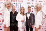 Amsterdam 8 juni 2024
Het Amsterdam diner in AFAS live . Vele Bekende mensen en zakenmensen kwamen naar het gala waar geld opgehaald wordt voor het aids fonds.  
Linda de Mol met Iebele v d Meulen en Roel Veltmeijer