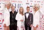 Amsterdam 8 juni 2024
Het Amsterdam diner in AFAS live . Vele Bekende mensen en zakenmensen kwamen naar het gala waar geld opgehaald wordt voor het aids fonds.  
Linda de Mol met Iebele v d Meulen en Roel Veltmeijer