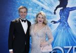 Scheveningen 9 juni 2024
Premiere Frozen in het Afas circustheater. Lisa Loeb met partner