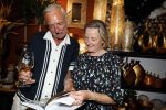 Noordwijk 25 juni 2024
Boek presentatie Timon Moll geschreven door Jan Dijkgraaf over de Familie Meiland . De presentatie was in de winkel van Montana Meiland en ook Martien Meiland en Erica Meiland waren aanwezig.