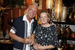 Noordwijk 25 juni 2024
Boek presentatie Timon Moll geschreven door Jan Dijkgraaf over de Familie Meiland . De presentatie was in de winkel van Montana Meiland en ook Martien Meiland en Erica Meiland waren aanwezig.