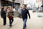 Groningen 1 juni 2024
Prinses Amalia zzou vanaf volgend schooljaar in Gronigen gaan studeren . Ze is meerdere keren gezien bij VV dagen bij studentenvereiniging Vindicat . Vandaag was er een inloopdag in het hoofdgebbouw van Vindicat . Story verslaggever Matthijs Albers nam 