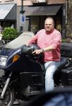 Amsterdam 20 juni 2024
Menno Kohler op zijn motor . Menno is ruim 40 kg afgevallen .