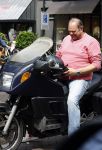 Amsterdam 20 juni 2024
Menno Kohler op zijn motor . Menno is ruim 40 kg afgevallen .