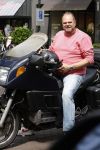 Amsterdam 20 juni 2024
Menno Kohler op zijn motor . Menno is ruim 40 kg afgevallen .