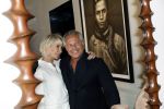 Naarden 19 juni 2024
Presentatie stormer sloep ism Monique des Bouvrie bij het Arsenaal. Bob Wisse en Jan des Bouvrie jr  zijn al hun hele leven vrienden . Monique des Bouvrie met partner Otto Klein