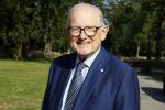 Haarzuilens 26 juni 2024
Nationale haringparty op kasteel de Haar. Mr Pieter v Vollenhoven met Frank Houben