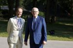 Haarzuilens 26 juni 2024
Nationale haringparty op kasteel de Haar. Mr Pieter v Vollenhoven met Frank Houben