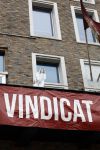 Groningen 1 juni 2024
Prinses Amalia zou vanaf volgend schooljaar aan de universiteit van Groningen gaan studeren . Ze is meerdere keren gezien bij VV dagen bij studentenvereiniging Vindicat . Vandaag was er een inloopdag in het hoofdgebbouw van Vindicat .