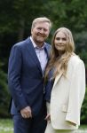 Den Haag 7 juni 2024
Fotouurte met de koninklijke familie op Huis ten Bosch .
Aanwezig Koning Willem Alexander Koningin Maxima Prinses Amalia Prinses Alexia Prinses Ariane en hun hondje Rambo.