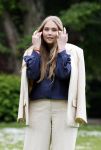 Den Haag 7 juni 2024
Fotouurte met de koninklijke familie op Huis ten Bosch .
Aanwezig Koning Willem Alexander Koningin Maxima Prinses Amalia Prinses Alexia Prinses Ariane en hun hondje Rambo.