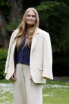 Den Haag 7 juni 2024
Fotouurte met de koninklijke familie op Huis ten Bosch .
Aanwezig Koning Willem Alexander Koningin Maxima Prinses Amalia Prinses Alexia Prinses Ariane en hun hondje Rambo.