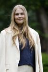 Den Haag 7 juni 2024
Fotouurte met de koninklijke familie op Huis ten Bosch .
Aanwezig Koning Willem Alexander Koningin Maxima Prinses Amalia Prinses Alexia Prinses Ariane en hun hondje Rambo.