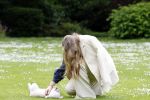 Den Haag 7 juni 2024
Fotouurte met de koninklijke familie op Huis ten Bosch .
Aanwezig Koning Willem Alexander Koningin Maxima Prinses Amalia Prinses Alexia Prinses Ariane en hun hondje Rambo.