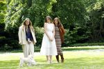 Den Haag 7 juni 2024
Fotouurte met de koninklijke familie op Huis ten Bosch .
Aanwezig Koning Willem Alexander Koningin Maxima Prinses Amalia Prinses Alexia Prinses Ariane en hun hondje Rambo.