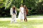 Den Haag 7 juni 2024
Fotouurte met de koninklijke familie op Huis ten Bosch .
Aanwezig Koning Willem Alexander Koningin Maxima Prinses Amalia Prinses Alexia Prinses Ariane en hun hondje Rambo.