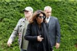 Rotterdam 14 juni 2024 
Begrafenis en besloten kring van Jan v Galen de vader van Rachel Hazes op begraafplaats Hofwijk in de witte kapel. Aanwezig beste vrienden Jaqueline Laats Jeanine Heruer Joop Kruis Ricardo Klaverdijk en Loes v Katwijk