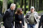 Rotterdam 14 juni 2024 
Begrafenis en besloten kring van Jan v Galen de vader van Rachel Hazes op begraafplaats Hofwijk in de witte kapel. Aanwezig beste vrienden Jaqueline Laats Jeanine Heruer Joop Kruis Ricardo Klaverdijk en Loes v Katwijk