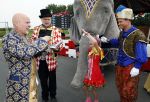 Lelystad 13 juni 2024
Rob kamphues en Jan Jaap v Roon organiseren met stichting groot hart een event , het grote race circus komt eraan, op de kartbaan in Lelystad .  Patrick Stoof is de presentator en ook Jack Plooij draagt zijn steentje bij. Rob Kamphues was er samen met zijn vriendin